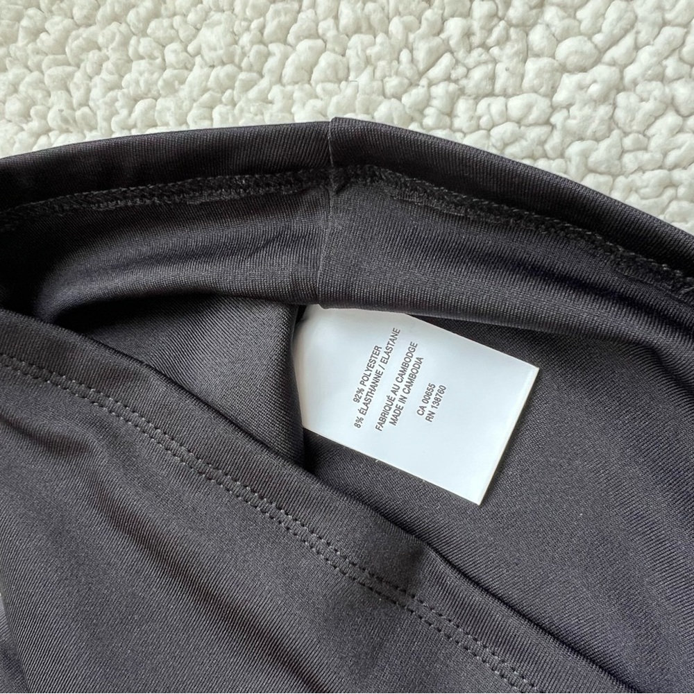 New Reitmans Essentials Double Layer Sculpting Tank - Picture 6 of 9